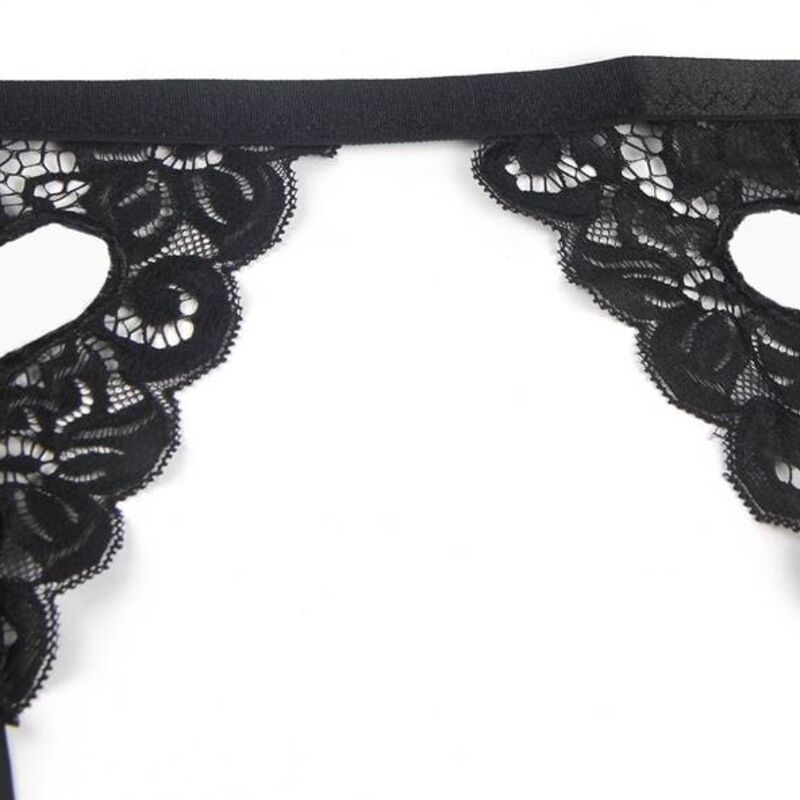 ENSEMBLE SUBLIME - TROIS PIÈCES SOUTIEN-GORGE + PORTE-JARRETELLES + TANGA L/XL