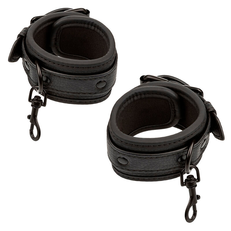 CALEXOTICS - ATTACHE PORC NOCTURNE CONNECTEUR CUIR RÉGLABLE NOIR