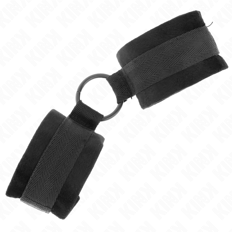 KINK - MENOTTES EN FOURRURE POUR DÉBUTANT 25 CM AVEC ANNEAU EN O 4 CM NOIR RÉGLABLE 15-25 CM