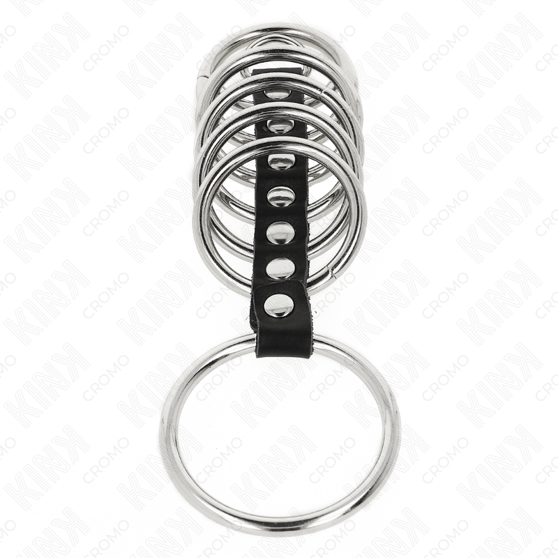 KINK - 7 ANNEAUX PÉNILIENS EN MÉTAL DE 3,2 CM À 5 CM RELIÉS PAR DU CUIR