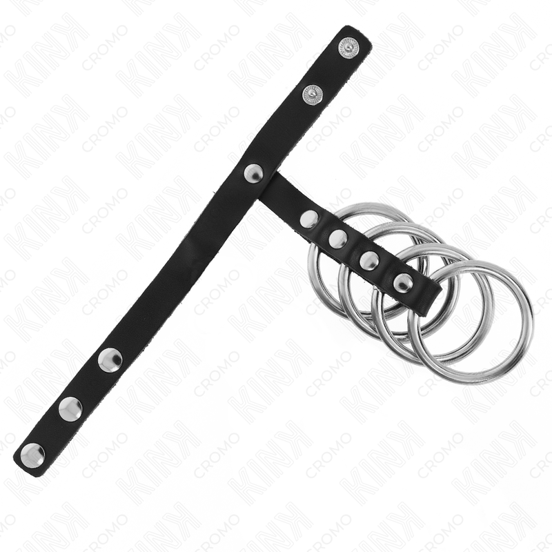KINK - 4 ANNEAUX PÉNILIENS MÉTALLIQUES 3,8 CM RELIÉS PAR UNE BANDE EN CUIR 22 X 1,5 CM ET UN BOUTON PRESSION
