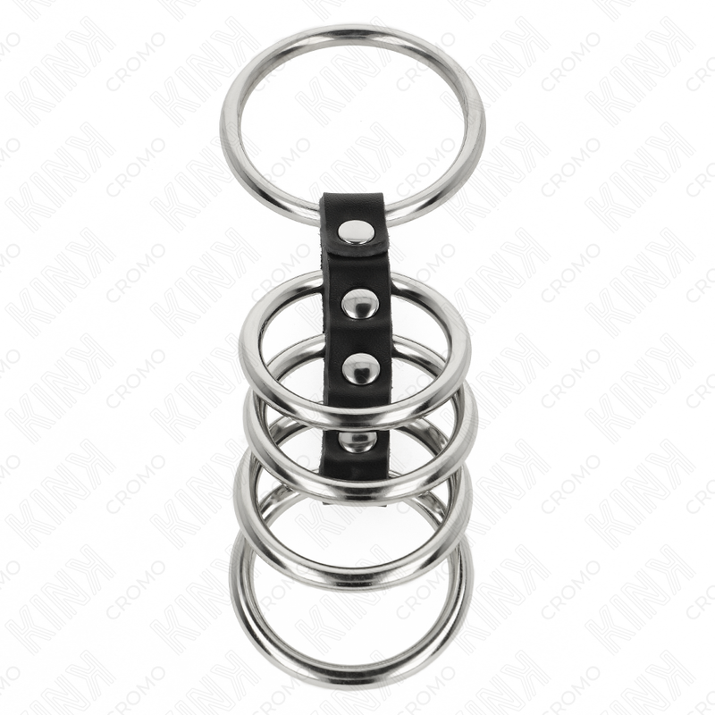 KINK - 5 ANNEAUX PÉNIS 3,7 CM À 5 CM MÉTAL RELIÉS PAR DU CUIR
