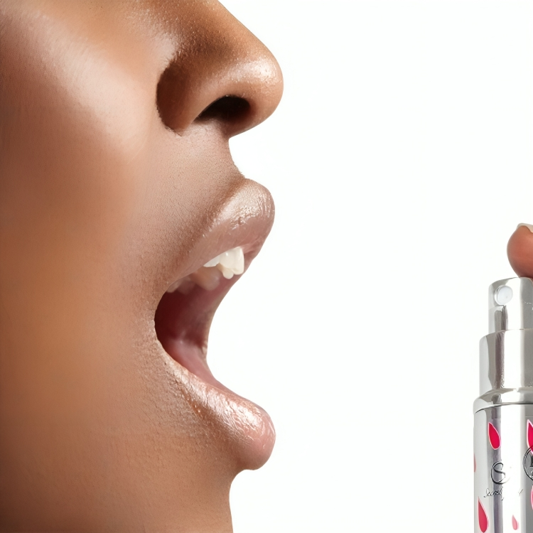SECRETPLAY - SPRAY ORAL SAVEUR FRAISE ACIDULÉE